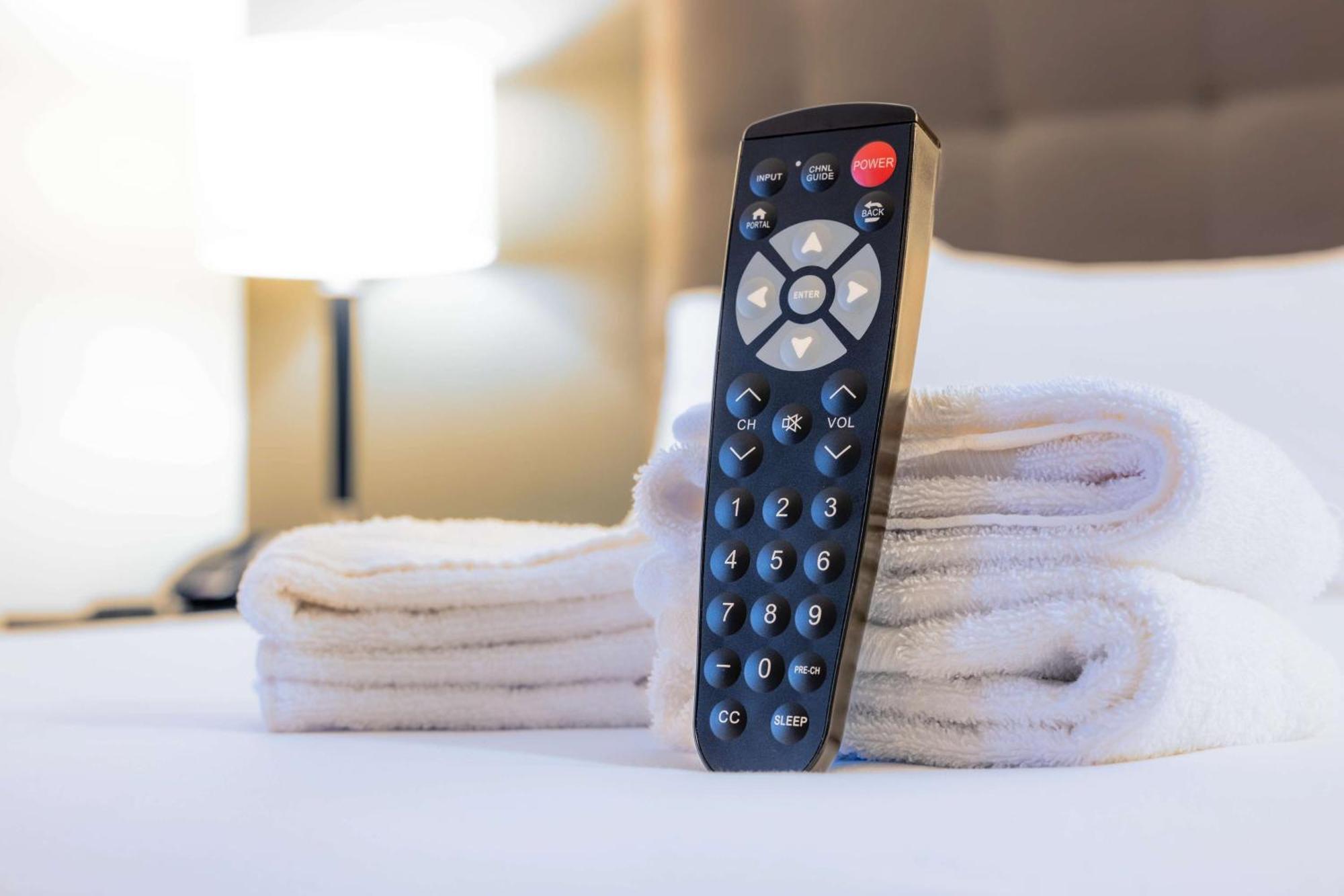 Drury Inn & Suites Kansas City Airport ภายนอก รูปภาพ