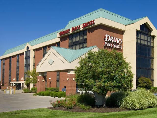 Drury Inn & Suites Kansas City Airport ภายนอก รูปภาพ